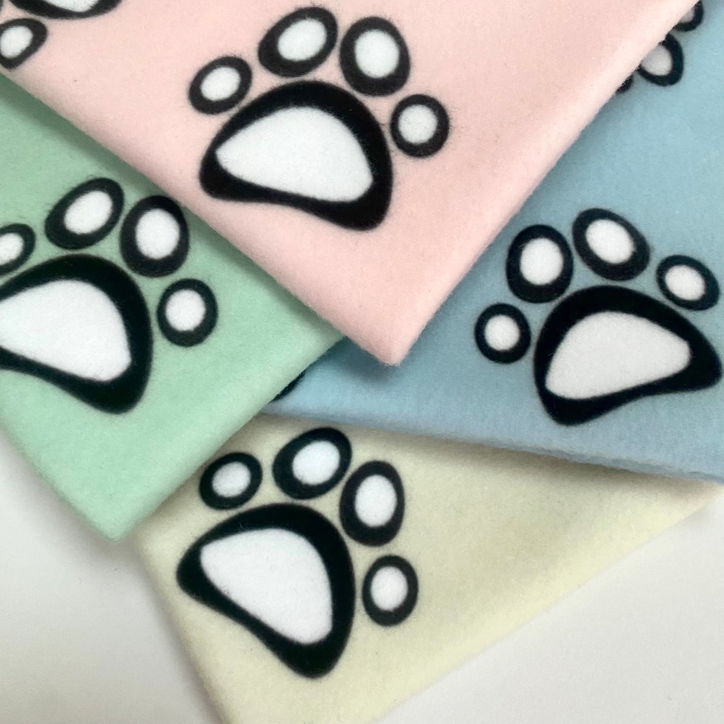 PAW PRINT PET BLANKET